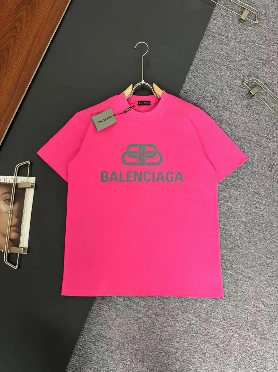 Balenciaga* *320g t Breathable logo New Arrival t ， ， Versatile ：Black White Red Sizes：S M L XL XXL